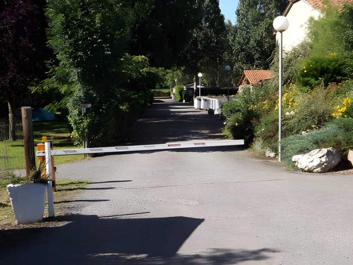 Entrée camping Saint-Bertrand-de-Comminges